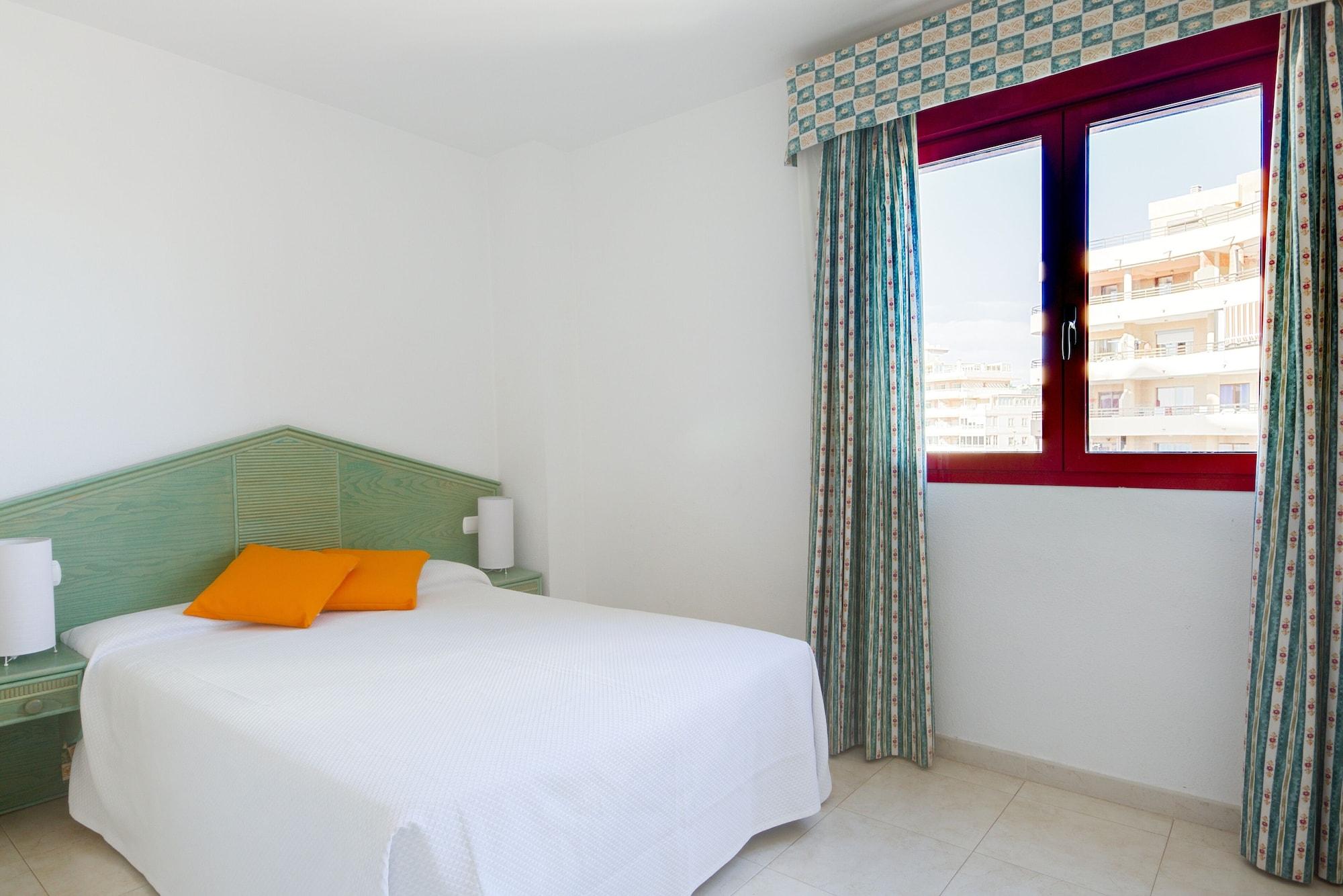Apartamentos Amatista Unitursa Calp Exterior foto