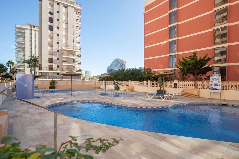 Apartamentos Amatista Unitursa Calp Exterior foto