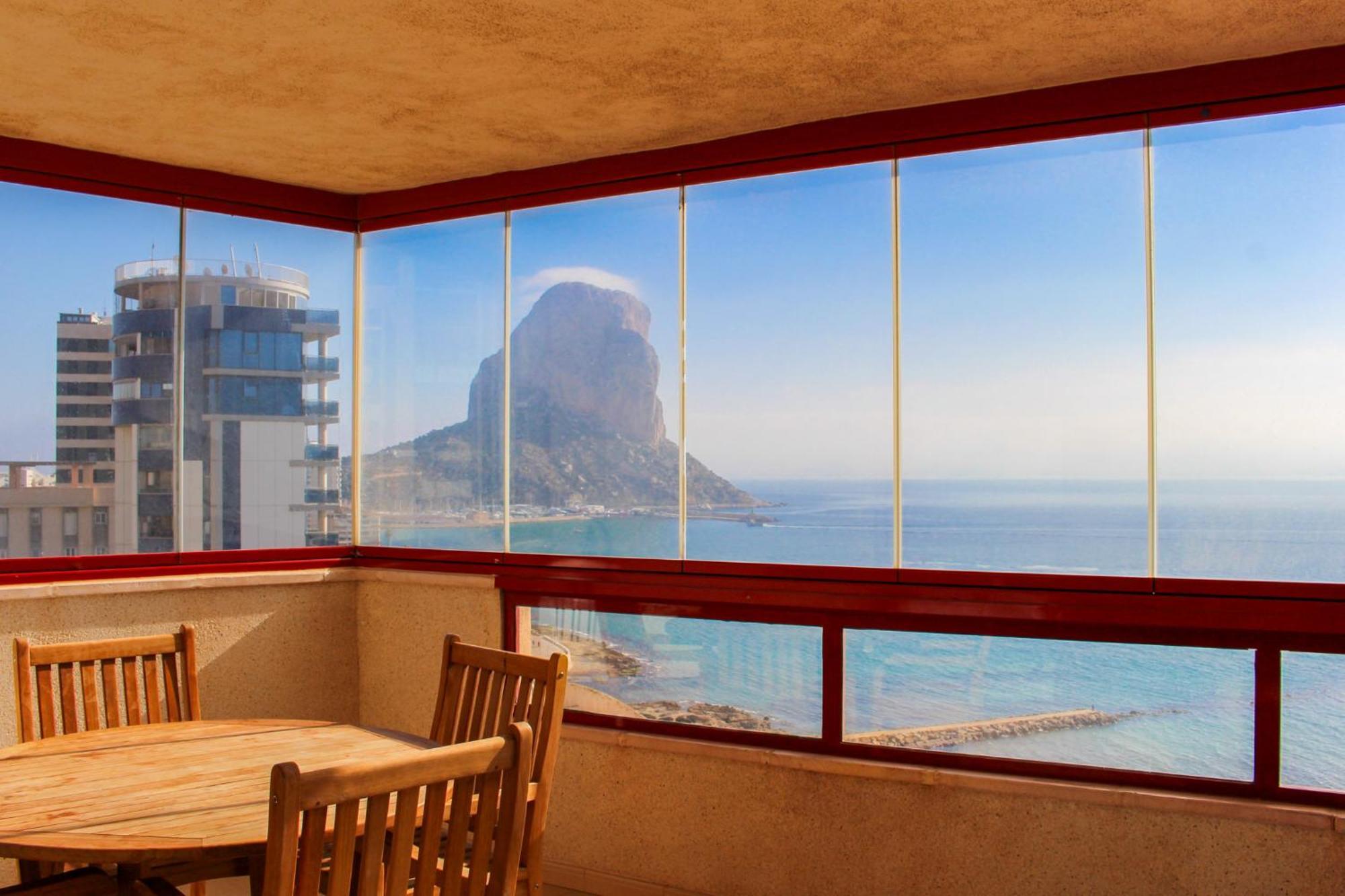 Apartamentos Amatista Unitursa Calp Exterior foto