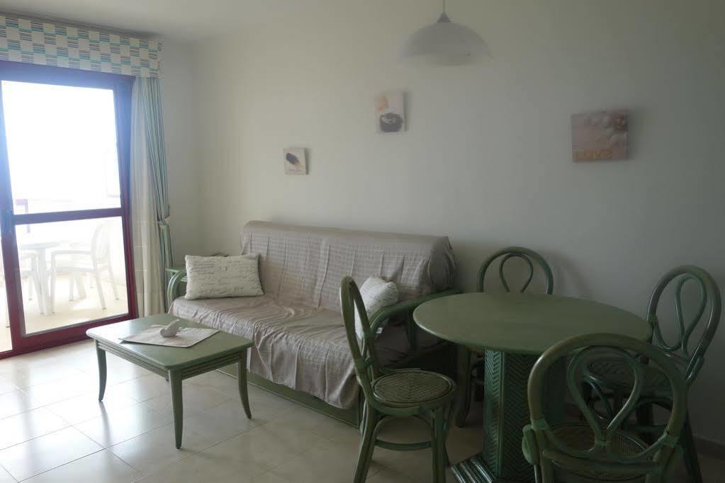 Apartamentos Amatista Unitursa Calp Exterior foto
